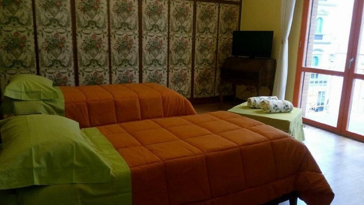 Benvenuti A Casa Incerpi Apartman Montecatini Terme Kültér fotó